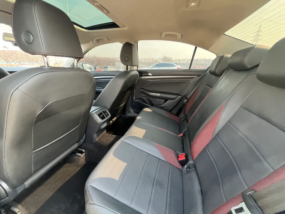 2021 Volkswagen Bora 1.5L 113HP L4 6AT,autocango,china used car exporter,china ev exporter,chinese used car exporter,chinese used ev exporter