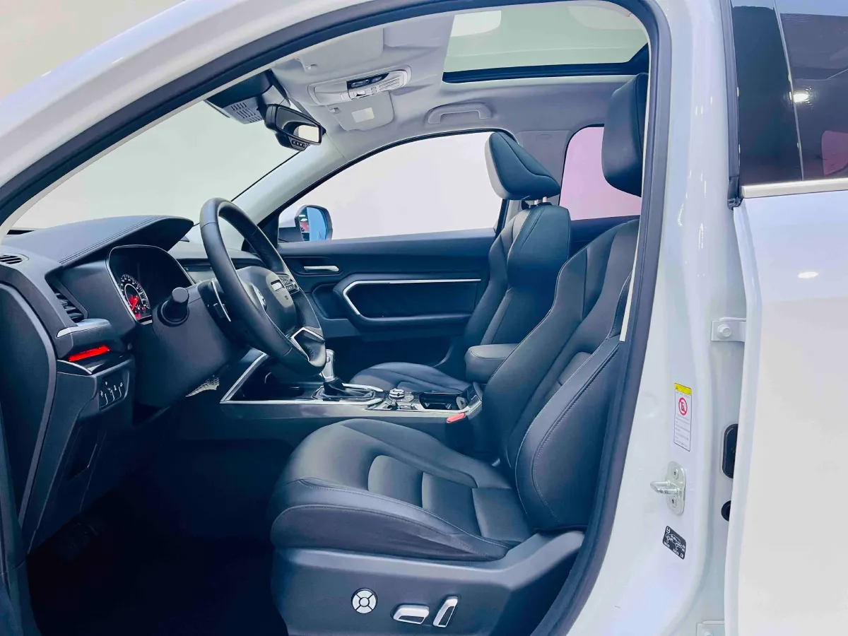 2018 Haval H6 1.5T 169HP L4 7DCT,autocango,china used car exporter,china ev exporter,chinese used car exporter,chinese used ev exporter