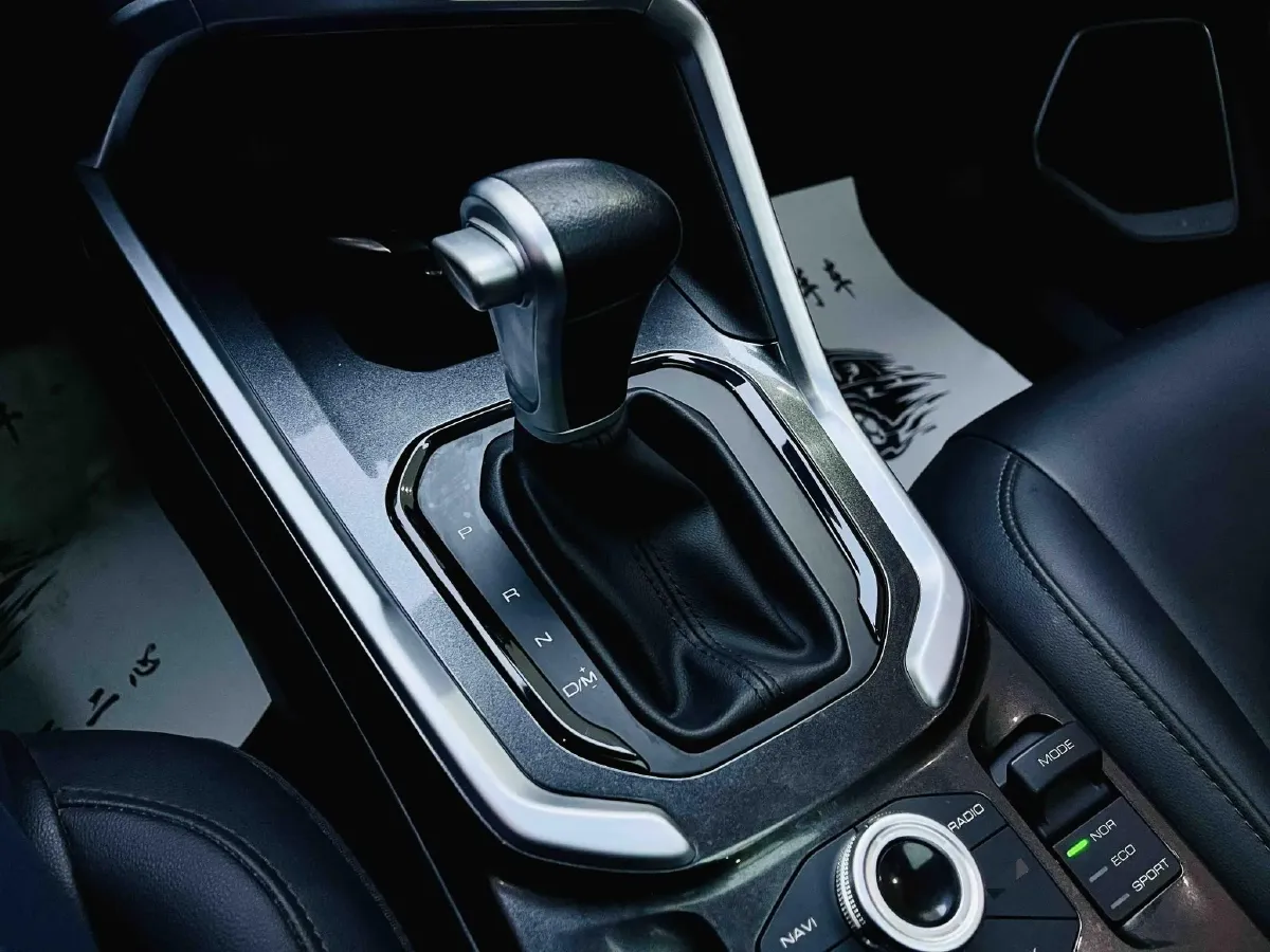 2018 Haval H6 1.5T 169HP L4 7DCT,autocango,china used car exporter,china ev exporter,chinese used car exporter,chinese used ev exporter