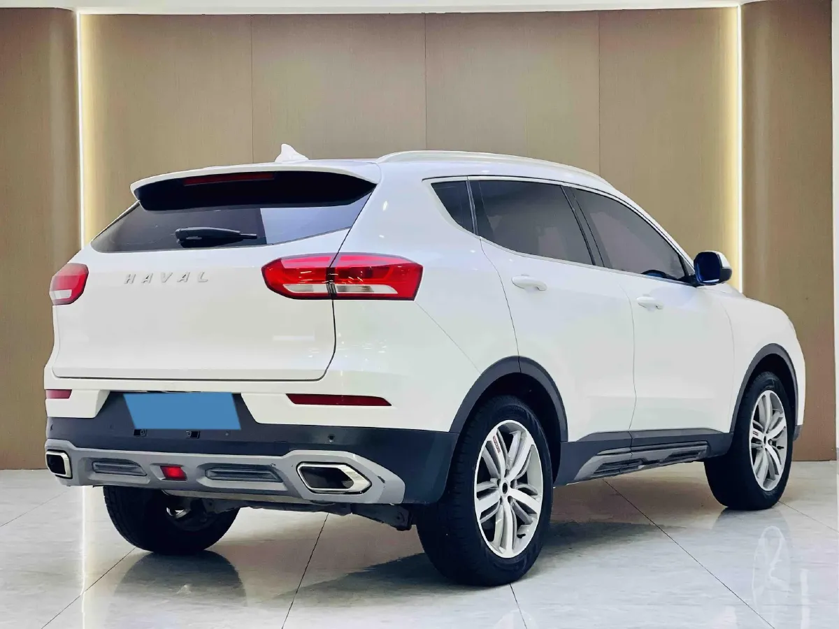 2018 Haval H6 1.5T 169HP L4 7DCT,autocango,china used car exporter,china ev exporter,chinese used car exporter,chinese used ev exporter