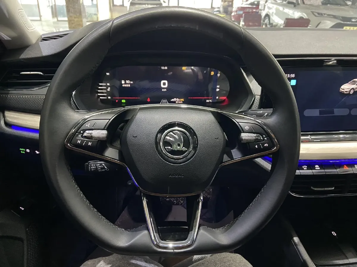 2023 Skoda Octavia 1.4T 150HP L4 7DCT,autocango,china used car exporter,china ev exporter,chinese used car exporter,chinese used ev exporter