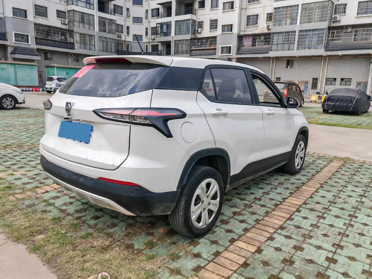 2021 BaoJun 510 1.5L 99HP L4 6MT,autocango,china used car exporter,china ev exporter,chinese used car exporter,chinese used ev exporter