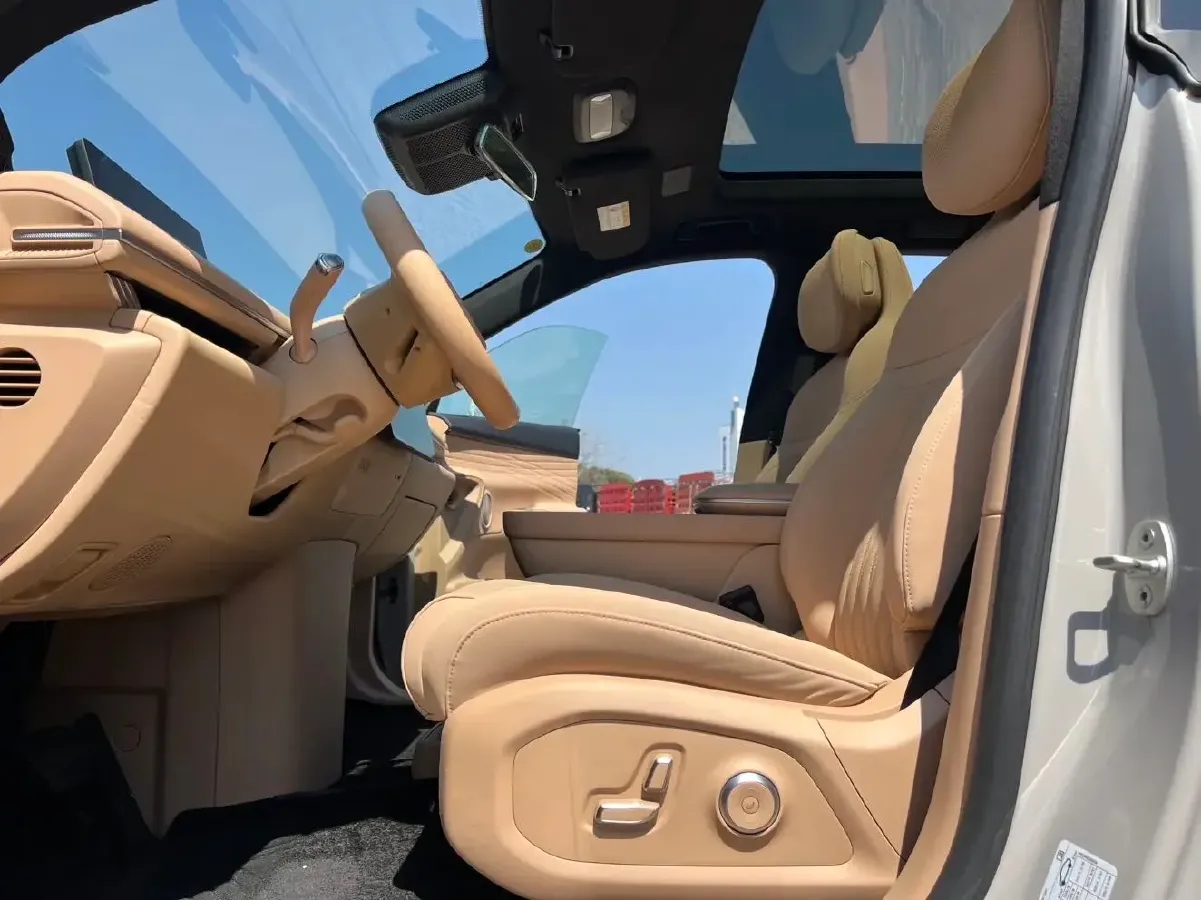 2025 Exceed Sterra ET REEV 156HP REEV,autocango,china used car exporter,china ev exporter,chinese used car exporter,chinese used ev exporter