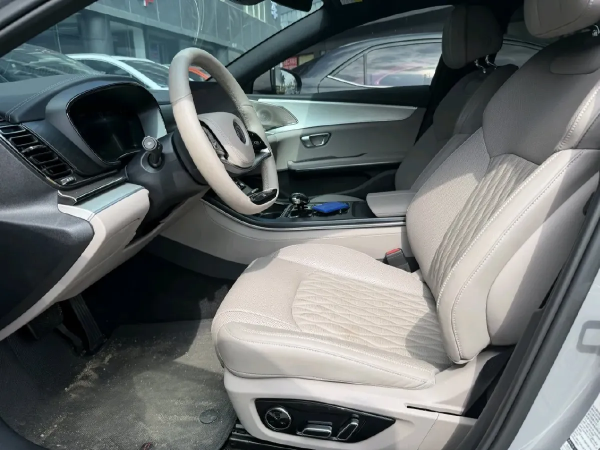 2025 BYD Han BEV 72KWH,autocango,china used car exporter,china ev exporter,chinese used car exporter,chinese used ev exporter