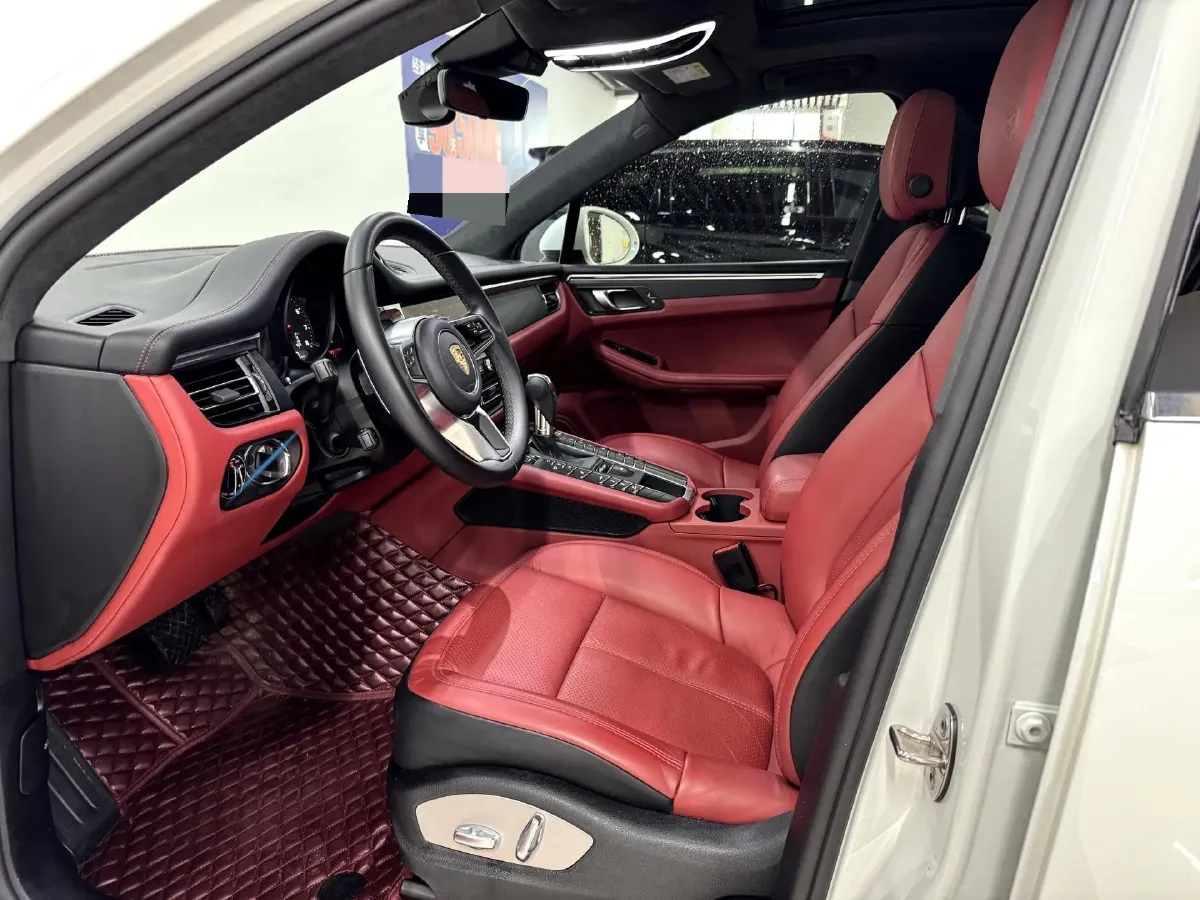 2021 Porsche Macan 2.0T 252HP L4 7DCT,autocango,china used car exporter,china ev exporter,chinese used car exporter,chinese used ev exporter