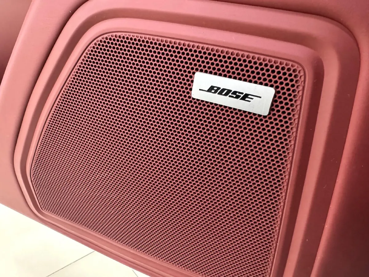 2021 Porsche Macan 2.0T 252HP L4 7DCT,autocango,china used car exporter,china ev exporter,chinese used car exporter,chinese used ev exporter