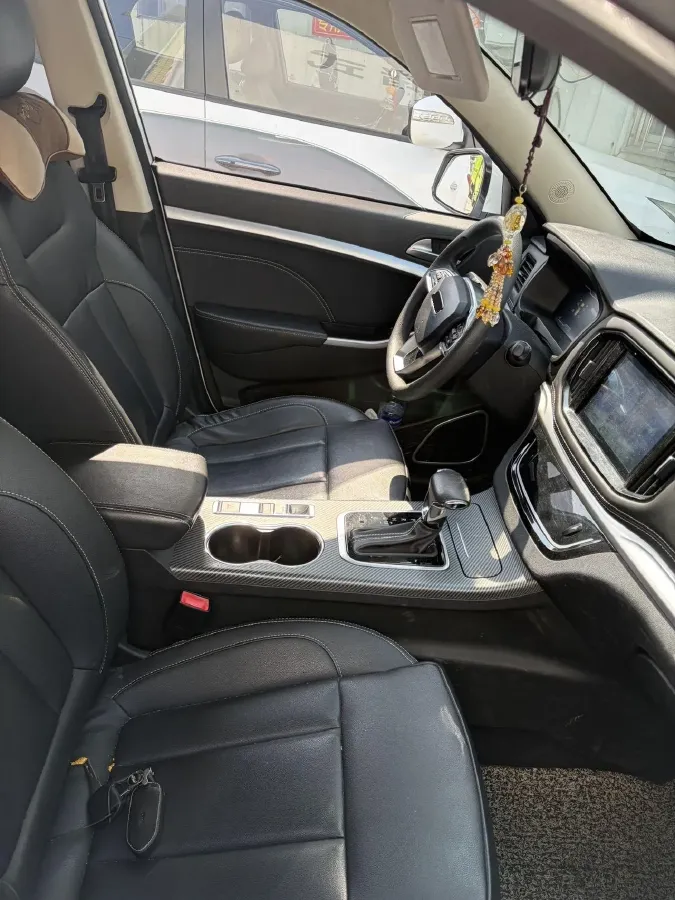 2019 Yema BoJun 1.5T 156HP L4 CVT,autocango,china used car exporter,china ev exporter,chinese used car exporter,chinese used ev exporter