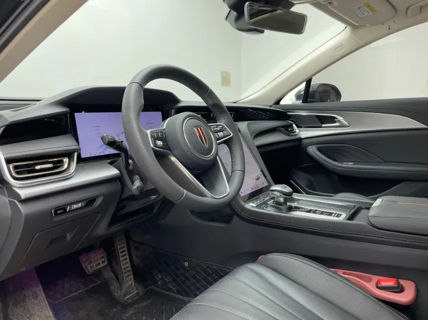 2024 HongQi H5 2.0T 224HP L4 8AT,autocango,china used car exporter,china ev exporter,chinese used car exporter,chinese used ev exporter