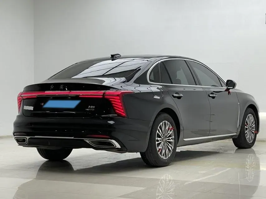 2024 HongQi H5 2.0T 224HP L4 8AT,autocango,china used car exporter,china ev exporter,chinese used car exporter,chinese used ev exporter