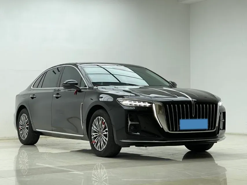 2024 HongQi H5 2.0T 224HP L4 8AT,autocango,china used car exporter,china ev exporter,chinese used car exporter,chinese used ev exporter