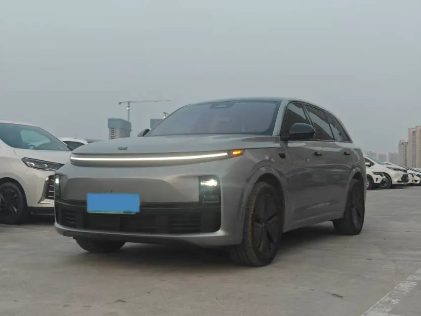 2024 Li L7 Range Extended 154HP REEV 42.8KWH,autocango,china used car exporter,china ev exporter,chinese used car exporter,chinese used ev exporter