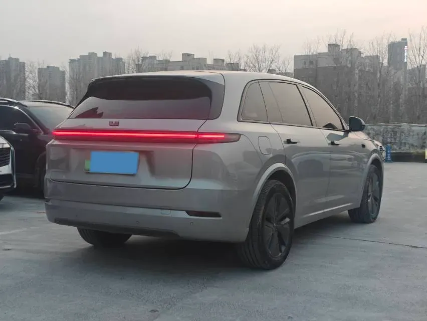 2024 Li L7 Range Extended 154HP REEV 42.8KWH,autocango,china used car exporter,china ev exporter,chinese used car exporter,chinese used ev exporter