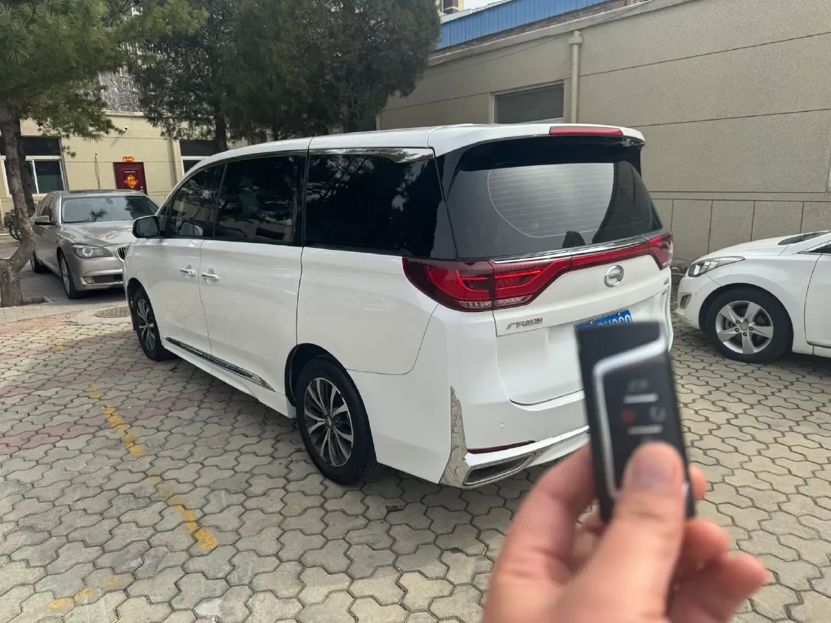 2023 GAC Trumpchi M8 2.0T 252HP L4 8AT,autocango,china used car exporter,china ev exporter,chinese used car exporter,chinese used ev exporter