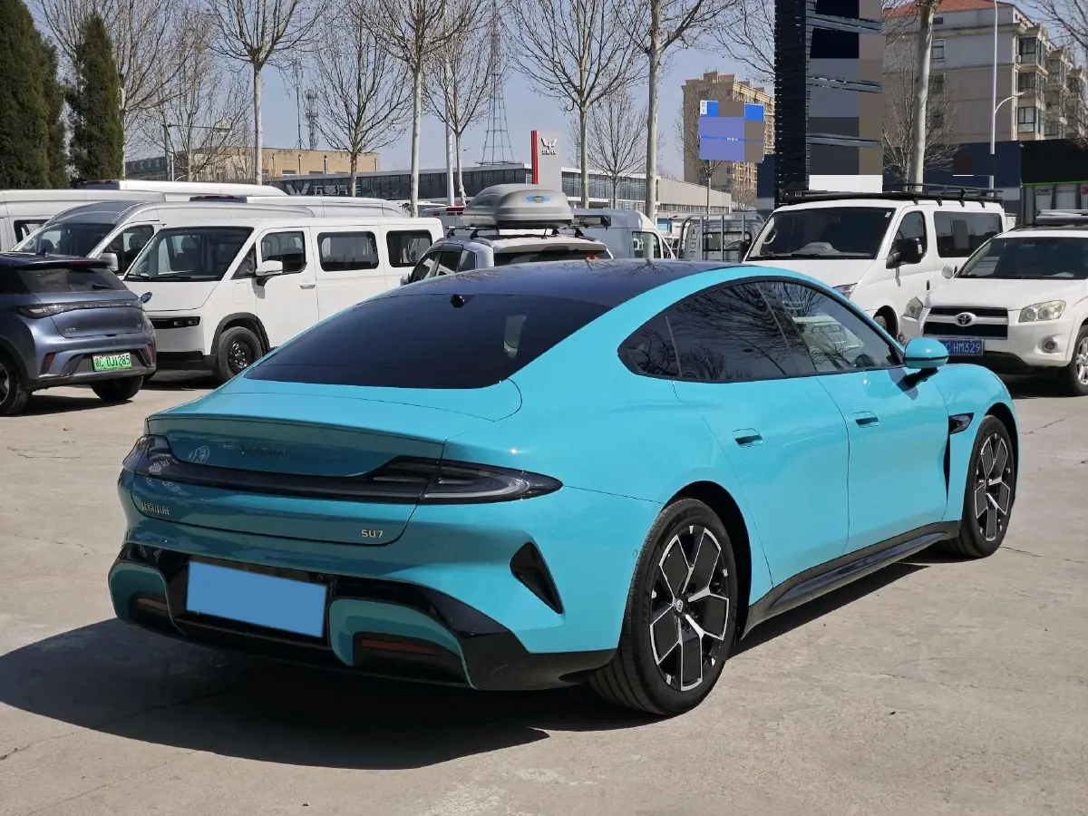 2024 MI SU7 BEV 73.6KWH,autocango,china used car exporter,china ev exporter,chinese used car exporter,chinese used ev exporter