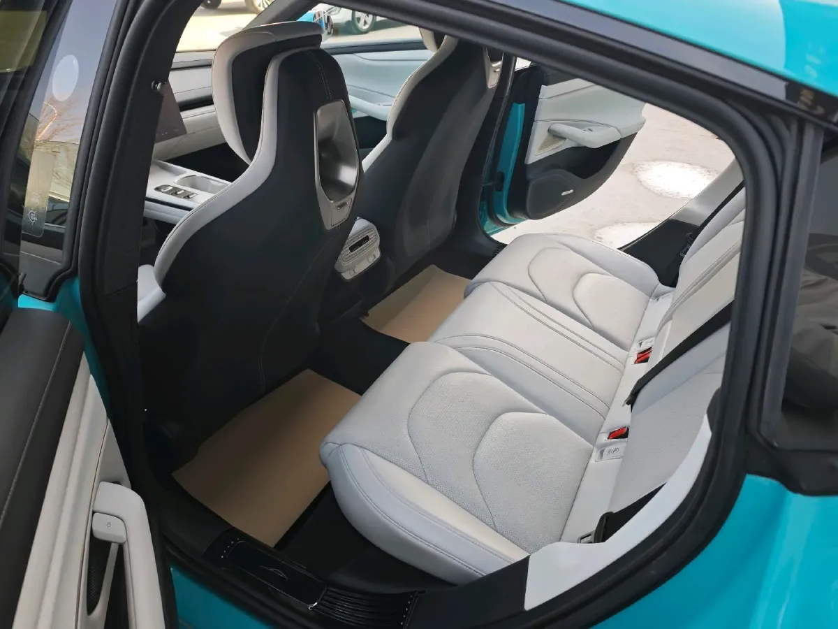 2024 MI SU7 BEV 73.6KWH,autocango,china used car exporter,china ev exporter,chinese used car exporter,chinese used ev exporter