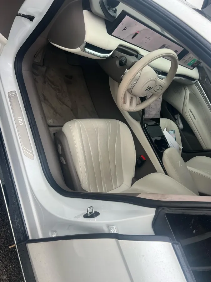 2022 IM L7 BEV 90KWH,autocango,china used car exporter,china ev exporter,chinese used car exporter,chinese used ev exporter