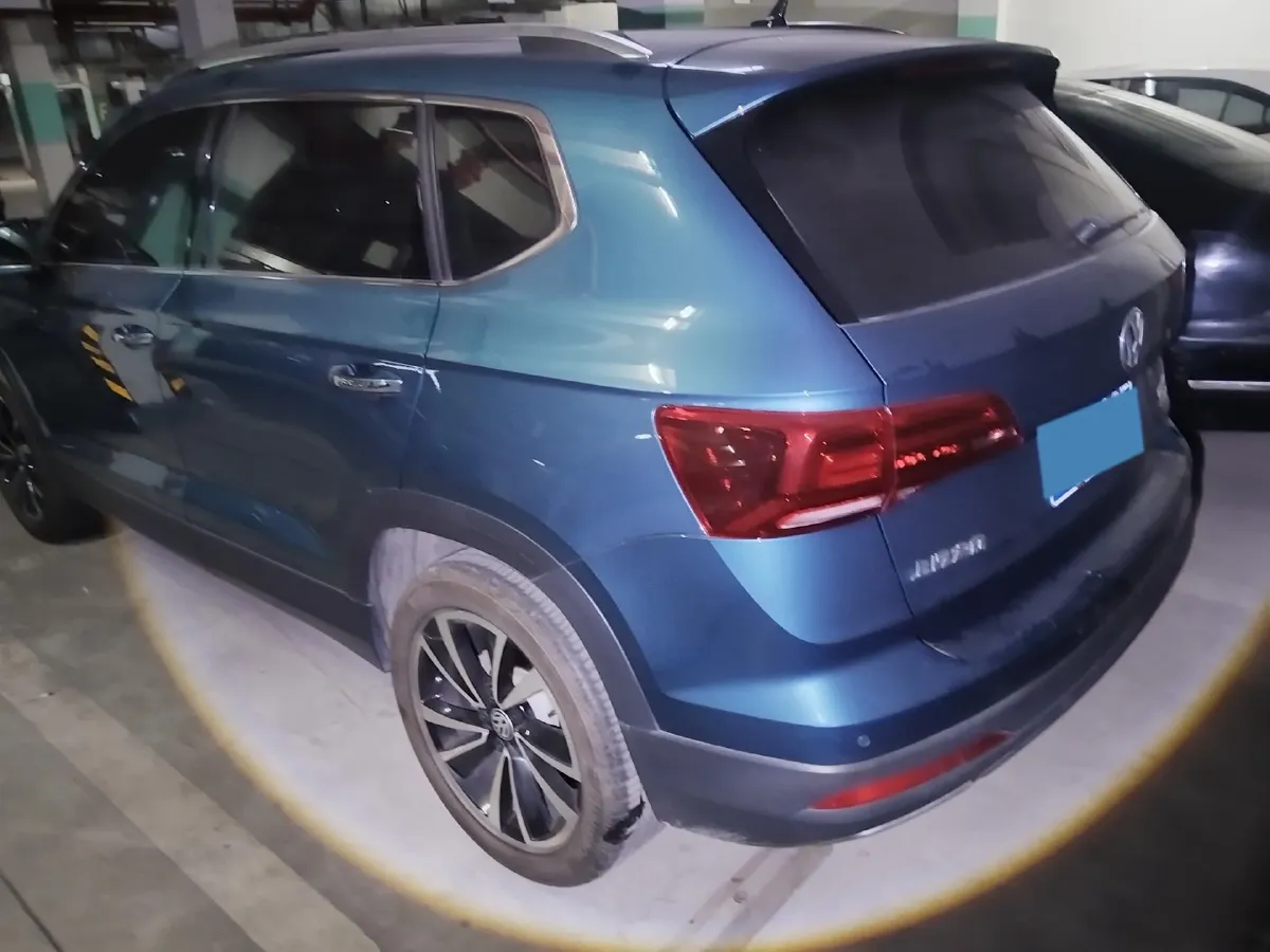 2019 MINI MINI 1.5T 102HP L3 7DCT,autocango,china used car exporter,china ev exporter,chinese used car exporter,chinese used ev exporter