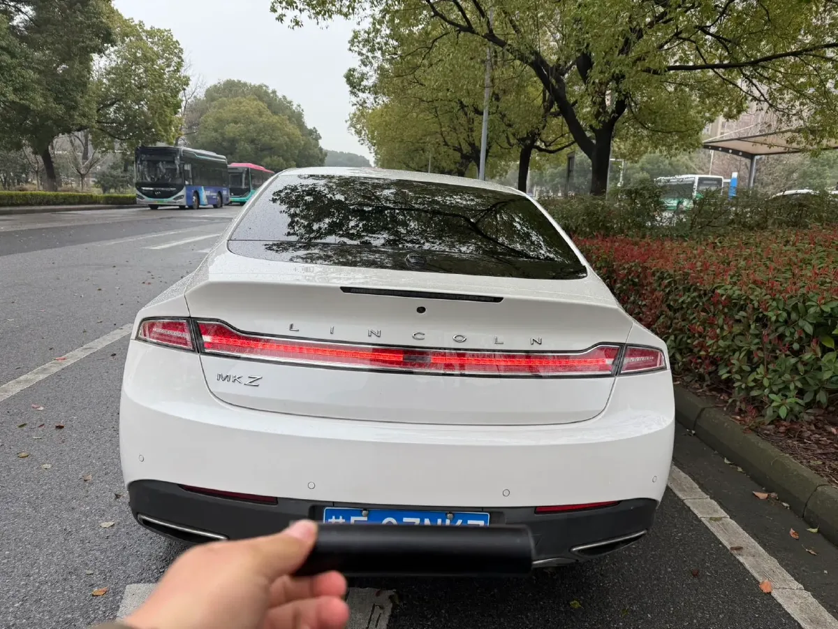 2017 Lincoln MKZ 2.0T 203HP L4 6AT,autocango,china used car exporter,china ev exporter,chinese used car exporter,chinese used ev exporter