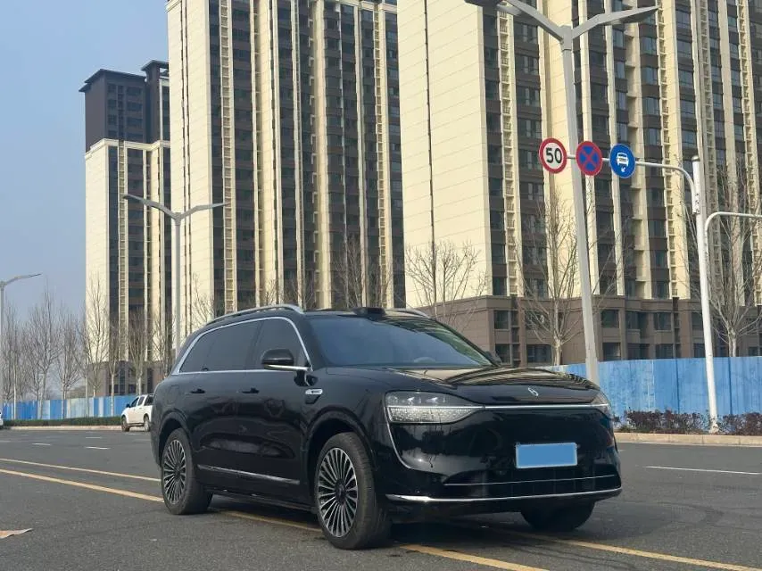 2025 AITO AITO M9 REEV 160HP REEV 52KWH,autocango,china used car exporter,china ev exporter,chinese used car exporter,chinese used ev exporter