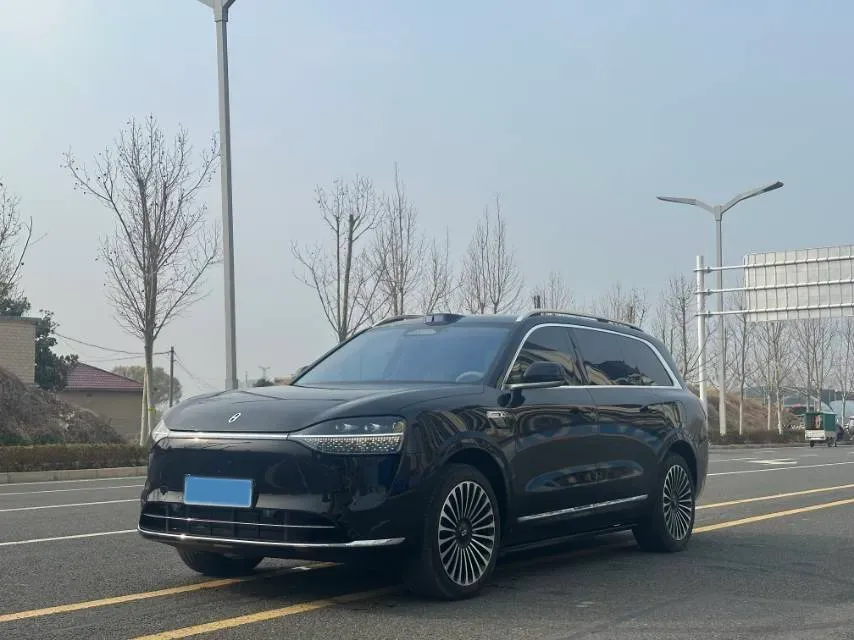 2025 AITO AITO M9 REEV 160HP REEV 52KWH,autocango,china used car exporter,china ev exporter,chinese used car exporter,chinese used ev exporter