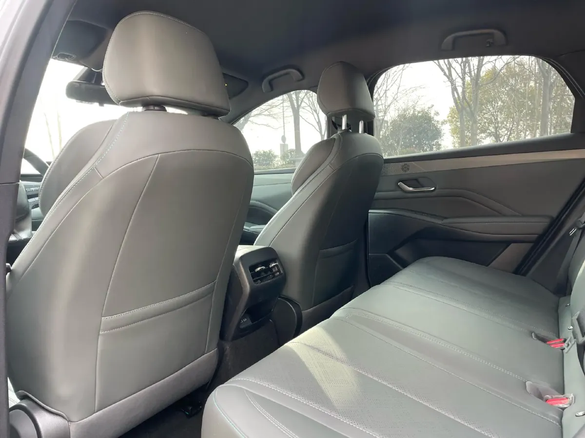 2025 BYD Qin Plus 1.5L 101HP L4 E-CVT PHEV 7.68KWH,autocango,china used car exporter,china ev exporter,chinese used car exporter,chinese used ev exporter