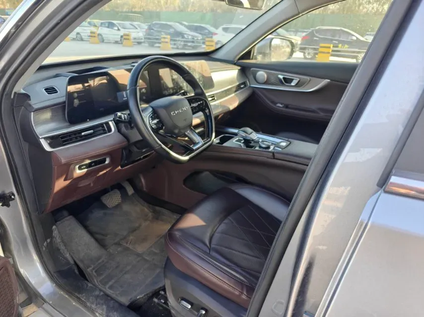 2024 Chery Tiggo 8 PRO 1.6T 197HP L4 7DCT,autocango,china used car exporter,china ev exporter,chinese used car exporter,chinese used ev exporter