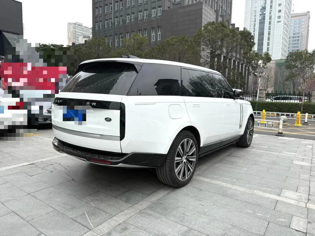 2025 Land Rover Range Rover 3.0T 400HP L6 8AT,autocango,china used car exporter,china ev exporter,chinese used car exporter,chinese used ev exporter