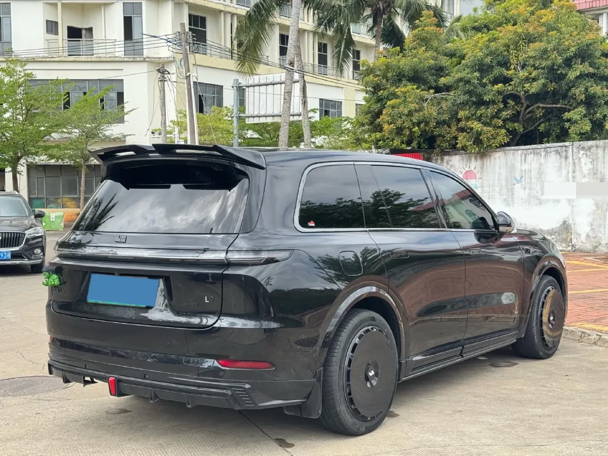 2022 Li L9 Range Extended 154HP REEV 42.6KWH,autocango,china used car exporter,china ev exporter,chinese used car exporter,chinese used ev exporter
