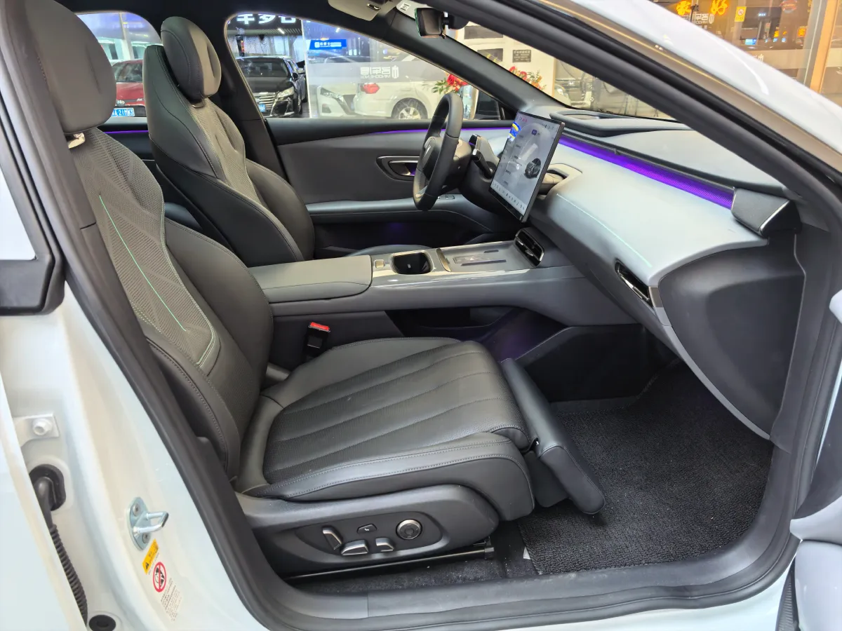 2026 Deepal L06 BEV,autocango,china used car exporter,china ev exporter,chinese used car exporter,chinese used ev exporter