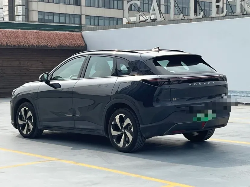 2022 ARCFOX αS BEV 65.6KWH,autocango,china used car exporter,china ev exporter,chinese used car exporter,chinese used ev exporter