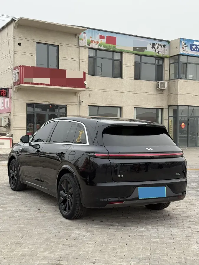 2023 Li L7 Range Extended 154HP REEV 40.9KWH,autocango,china used car exporter,china ev exporter,chinese used car exporter,chinese used ev exporter