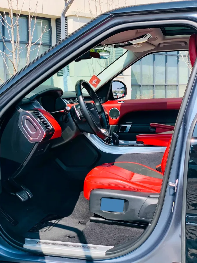 2022 Land Rover Range Rover Sport 3.0T 360HP L6 8AT,autocango,china used car exporter,china ev exporter,chinese used car exporter,chinese used ev exporter