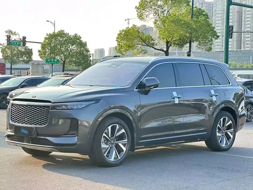 2020 Li ONE Range Extended 131HP REEV 40.5KWH,autocango,china used car exporter,china ev exporter,chinese used car exporter,chinese used ev exporter