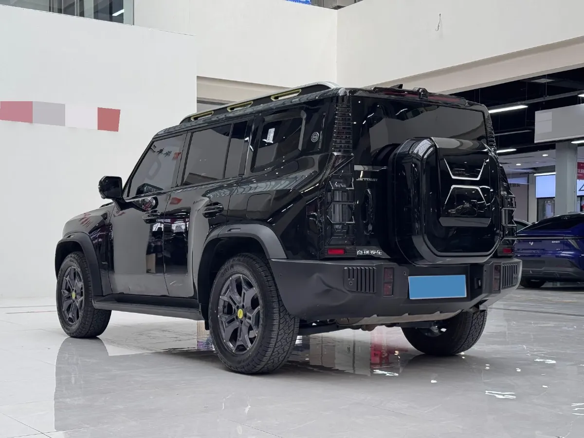 2023 Jetour Traveller 2.0T 254HP L4 7DCT,autocango,china used car exporter,china ev exporter,chinese used car exporter,chinese used ev exporter