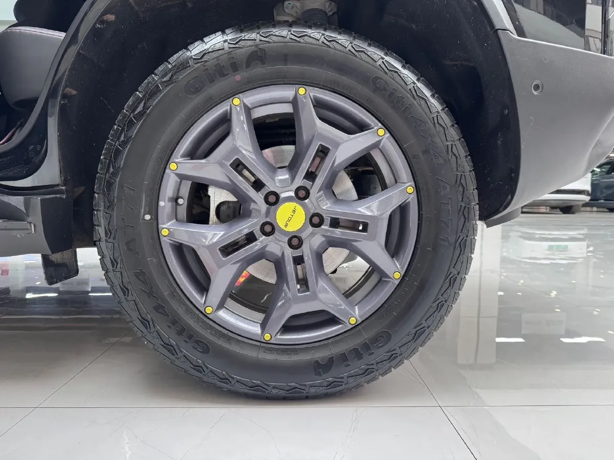 2023 Jetour Traveller 2.0T 254HP L4 7DCT,autocango,china used car exporter,china ev exporter,chinese used car exporter,chinese used ev exporter