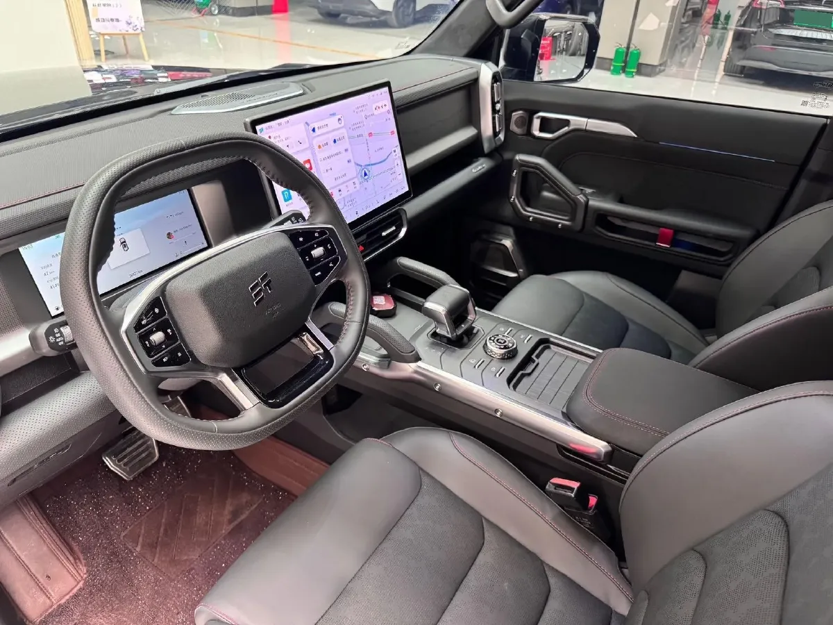 2023 Jetour Traveller 2.0T 254HP L4 7DCT,autocango,china used car exporter,china ev exporter,chinese used car exporter,chinese used ev exporter