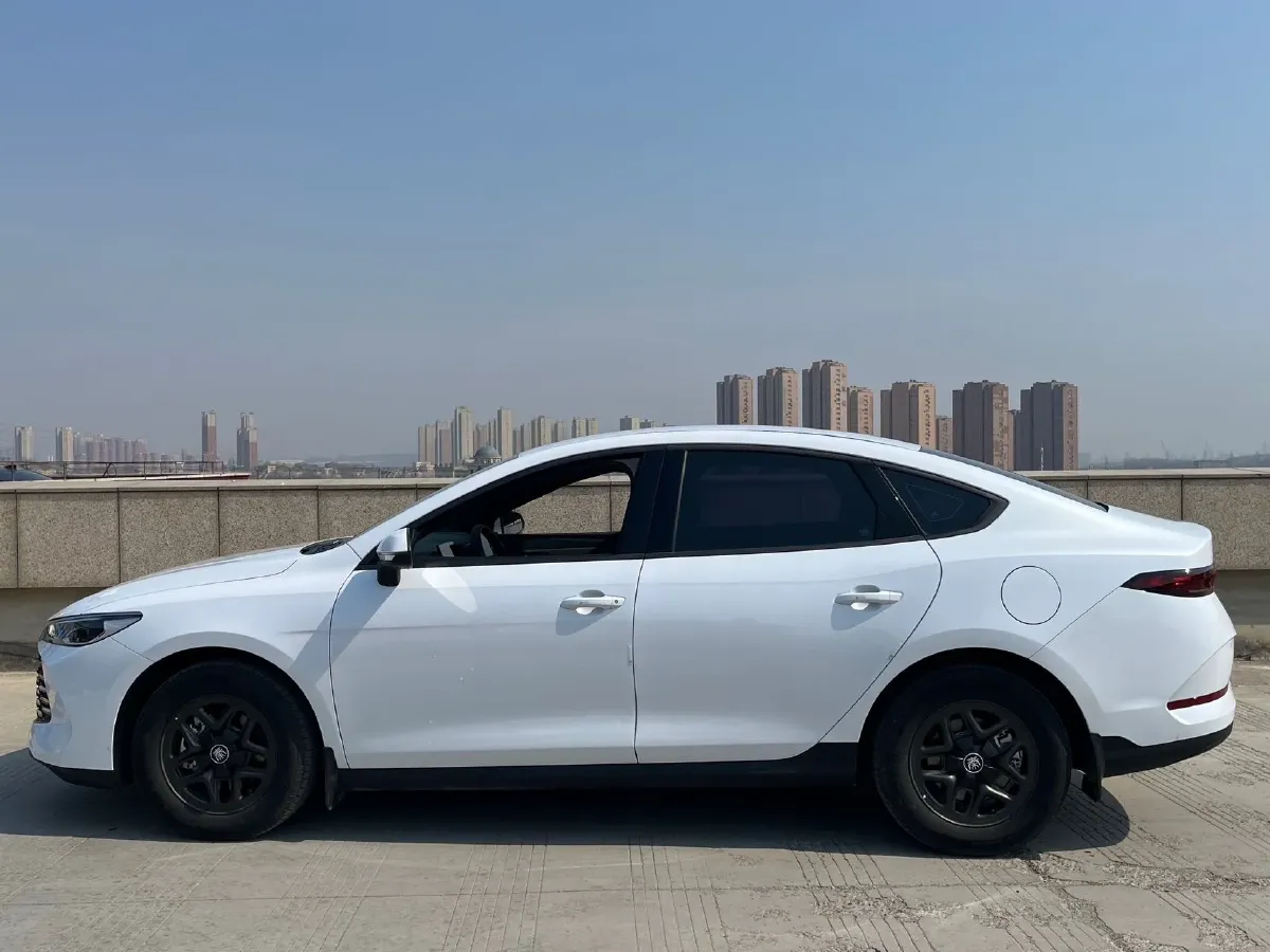 2025 BYD Seal05 DM-i 1.5L 101HP L4 E-CVT PHEV 7.68KWH,autocango,china used car exporter,china ev exporter,chinese used car exporter,chinese used ev exporter