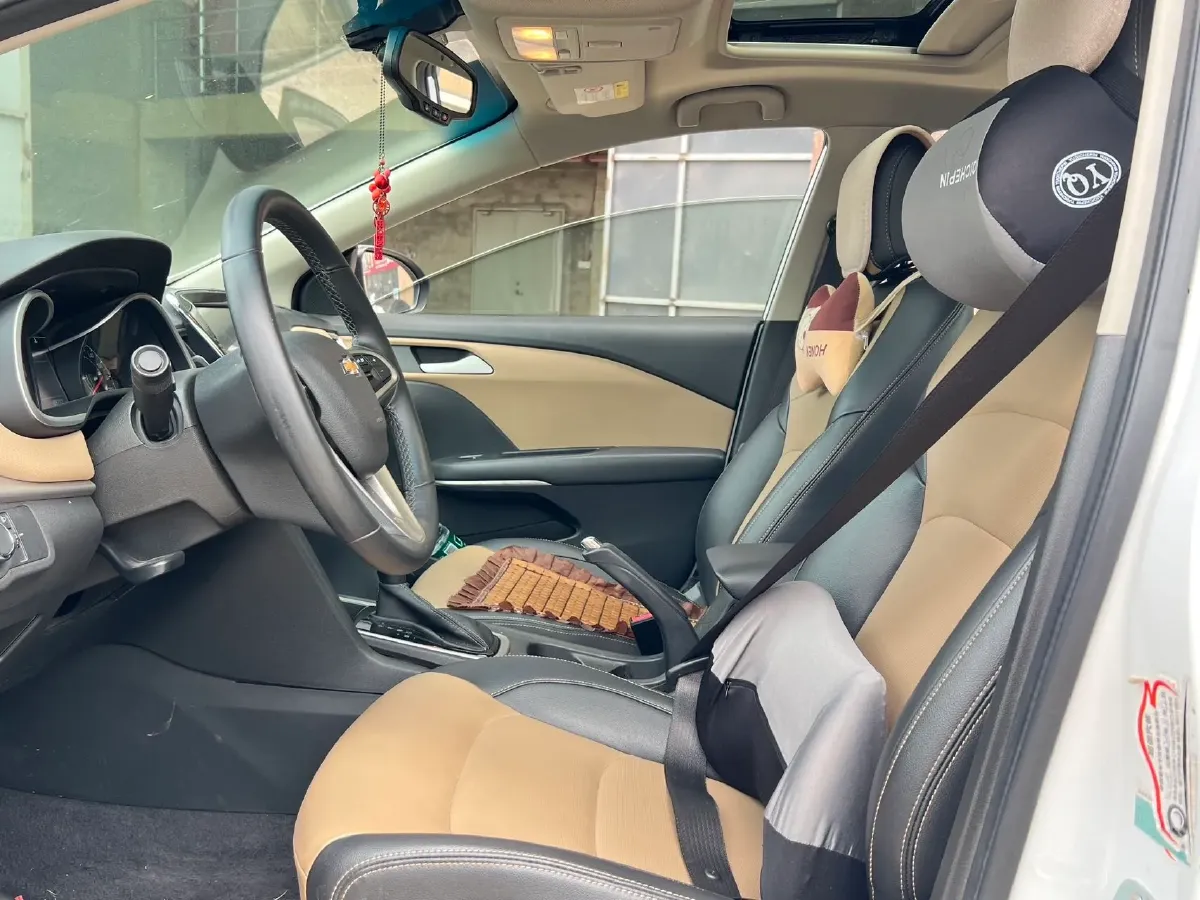 2020 Chevrolet Monza 1.5L 113HP L4 6AT,autocango,china used car exporter,china ev exporter,chinese used car exporter,chinese used ev exporter