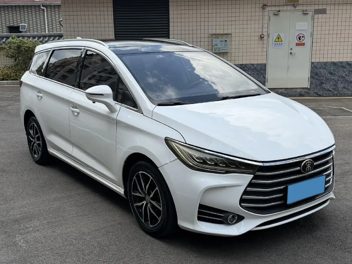 2017 BYD Song MAX 1.5T 154HP L4 6DCT,autocango,china used car exporter,china ev exporter,chinese used car exporter,chinese used ev exporter