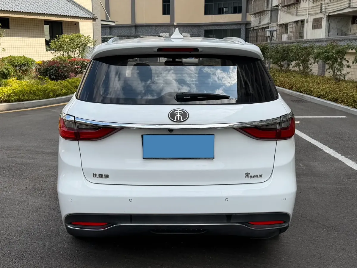 2017 BYD Song MAX 1.5T 154HP L4 6DCT,autocango,china used car exporter,china ev exporter,chinese used car exporter,chinese used ev exporter