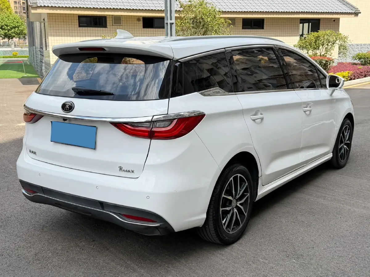 2017 BYD Song MAX 1.5T 154HP L4 6DCT,autocango,china used car exporter,china ev exporter,chinese used car exporter,chinese used ev exporter