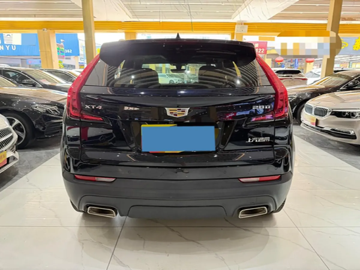2020 Cadillac XT4 2.0T 237HP L4 9AT,autocango,china used car exporter,china ev exporter,chinese used car exporter,chinese used ev exporter