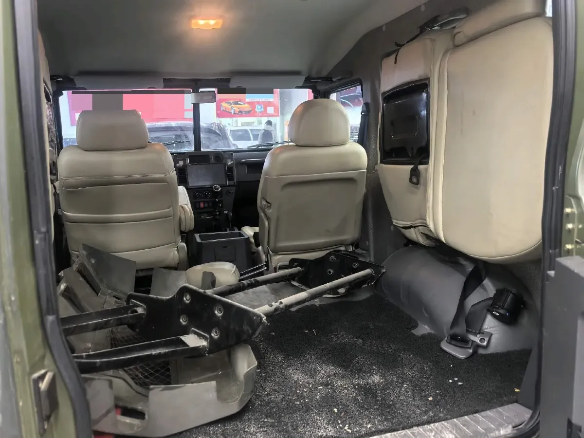 2019 MAXUS XinTu V80 2.5T 136HP L4 6MT,autocango,china used car exporter,china ev exporter,chinese used car exporter,chinese used ev exporter