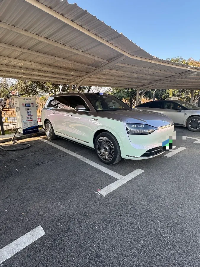 2024 AITO AITO M9 1.5T 152HP L4 REEV 42KWH,autocango,china used car exporter,china ev exporter,chinese used car exporter,chinese used ev exporter