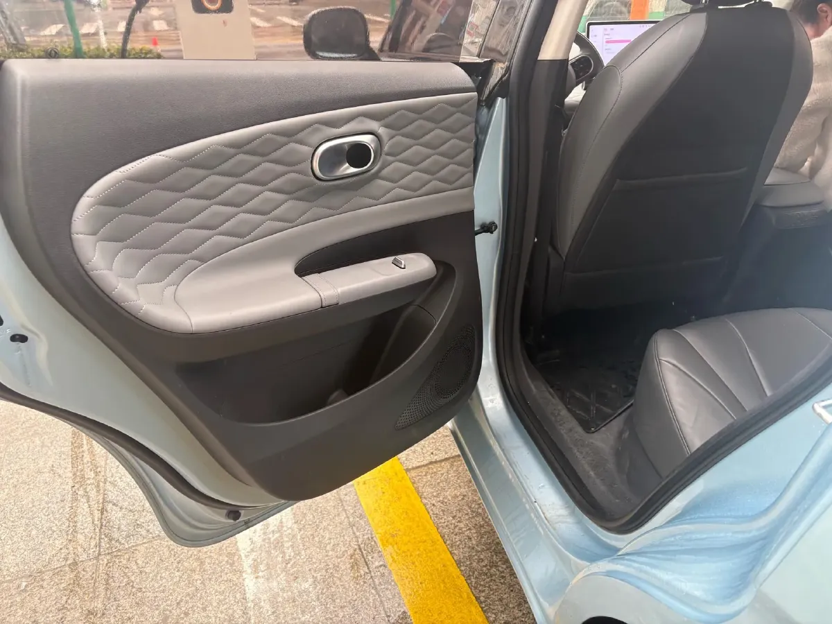 2024 DongFeng eπ 01 BEV 42.3KWH,autocango,china used car exporter,china ev exporter,chinese used car exporter,chinese used ev exporter