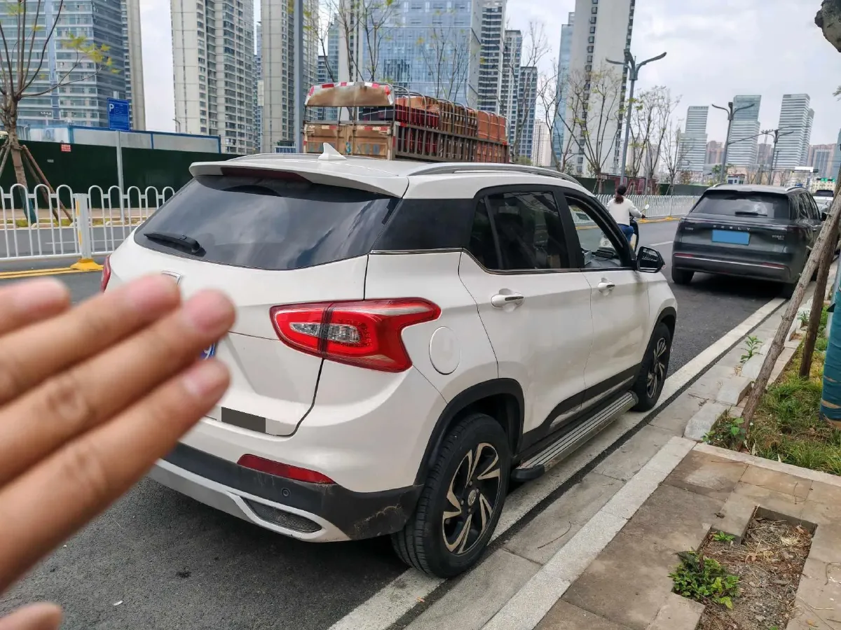 2017 BaoJun 510 1.5L 112HP L4 6MT,autocango,china used car exporter,china ev exporter,chinese used car exporter,chinese used ev exporter