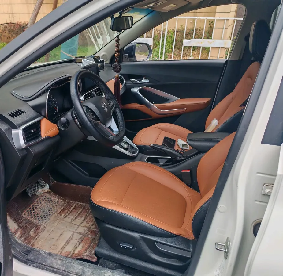 2017 BaoJun 510 1.5L 112HP L4 6MT,autocango,china used car exporter,china ev exporter,chinese used car exporter,chinese used ev exporter