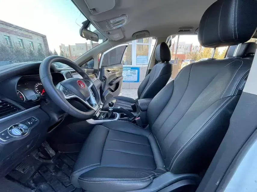 2018 BYD Song MAX 1.5T 154HP L4 6MT,autocango,china used car exporter,china ev exporter,chinese used car exporter,chinese used ev exporter