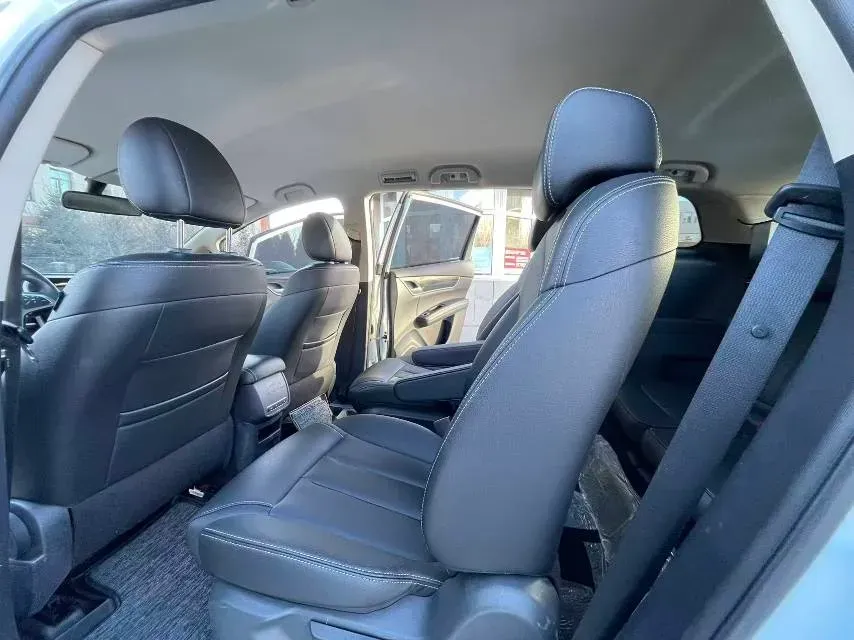 2018 BYD Song MAX 1.5T 154HP L4 6MT,autocango,china used car exporter,china ev exporter,chinese used car exporter,chinese used ev exporter