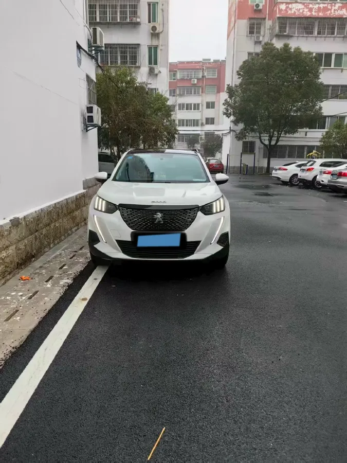 2022 Peugeot 2008 1.2T 136HP L3 6DCT,autocango,china used car exporter,china ev exporter,chinese used car exporter,chinese used ev exporter